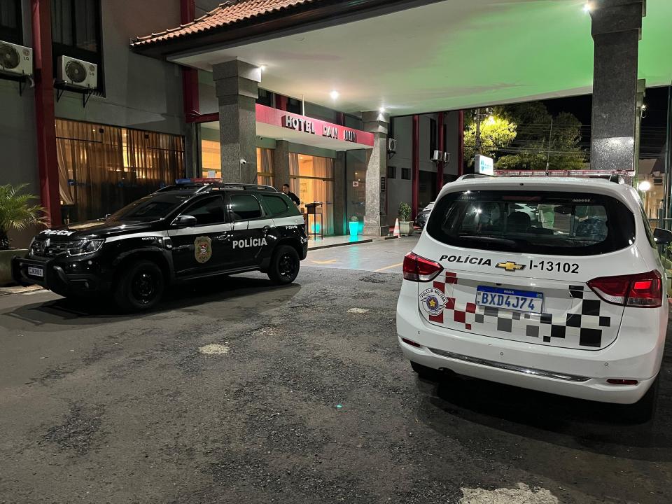 Foto 3 de 10 — Tiros em hotel de Araraquara: vídeo mostra autor, estragos e o que se sabe do caso