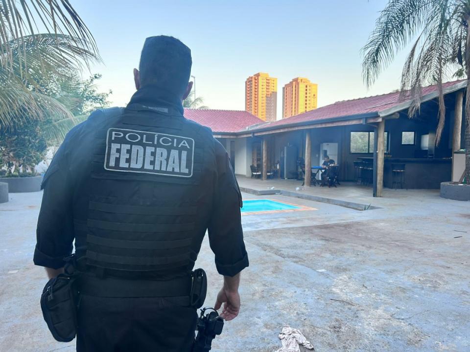 Foto 3 de 7 — PF investiga lavagem de R$ 74 milhões em Araraquara e Matão