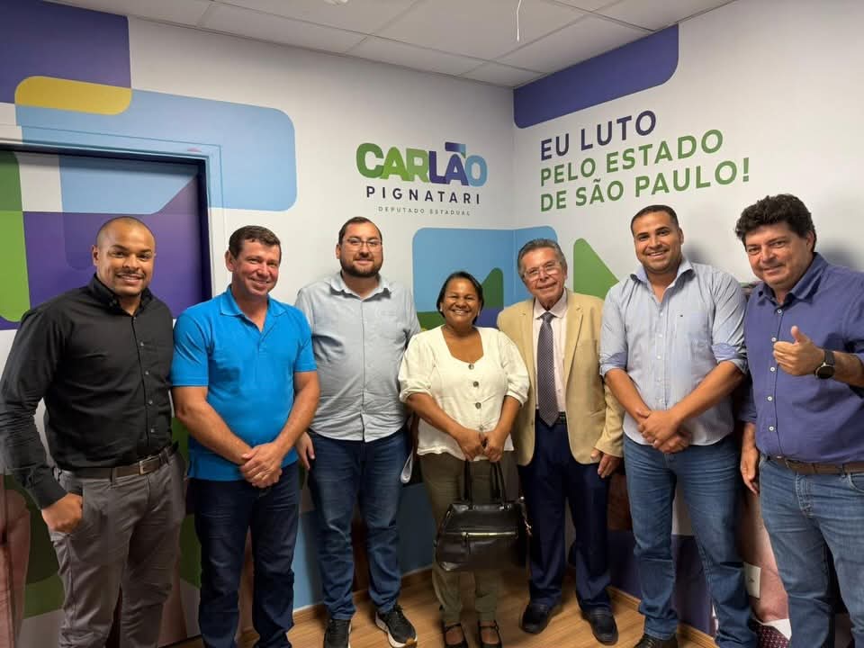 Foto 9 de 20 — Trabiju leva demandas ao deputado Carlão Pignatari na Alesp