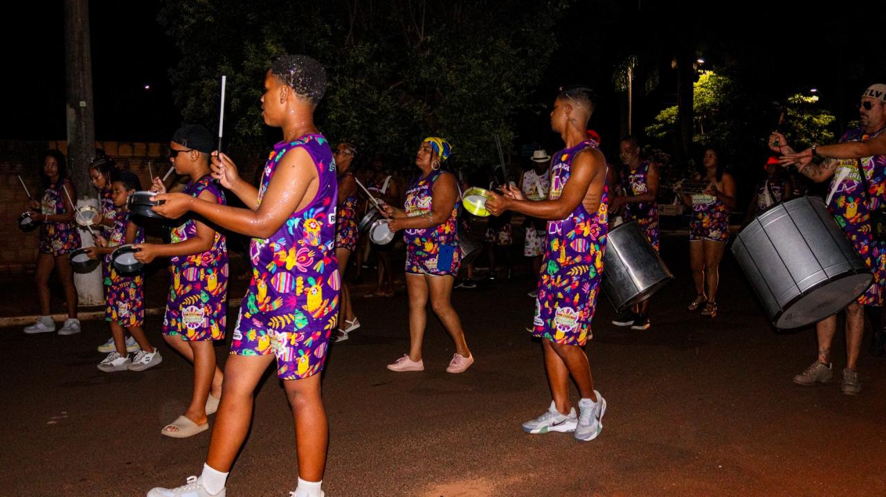 Foto 12 de 156 — Unidos do Centenário e Homem de Lata fazem festa em Trabiju; veja fotos