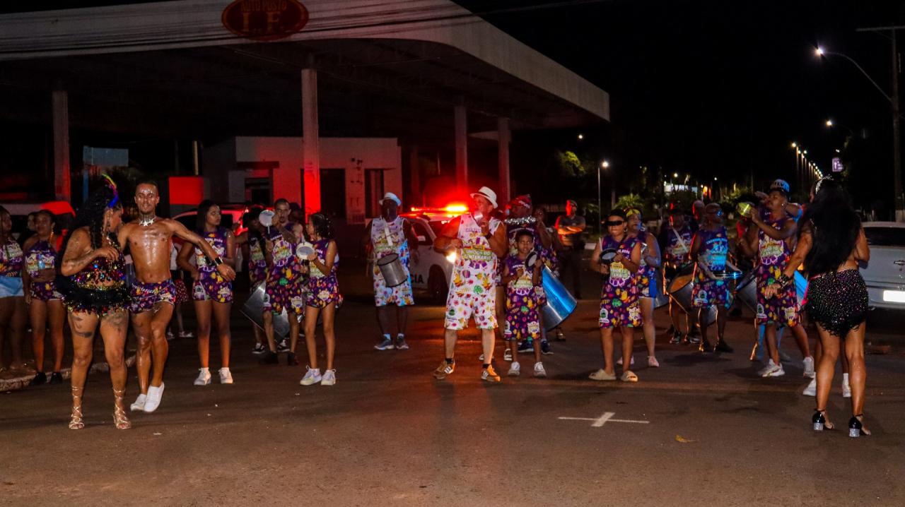 Foto 23 de 156 — Unidos do Centenário e Homem de Lata fazem festa em Trabiju; veja fotos