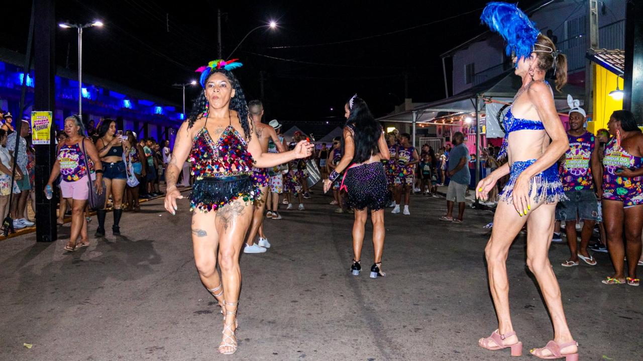 Foto 28 de 156 — Unidos do Centenário e Homem de Lata fazem festa em Trabiju; veja fotos