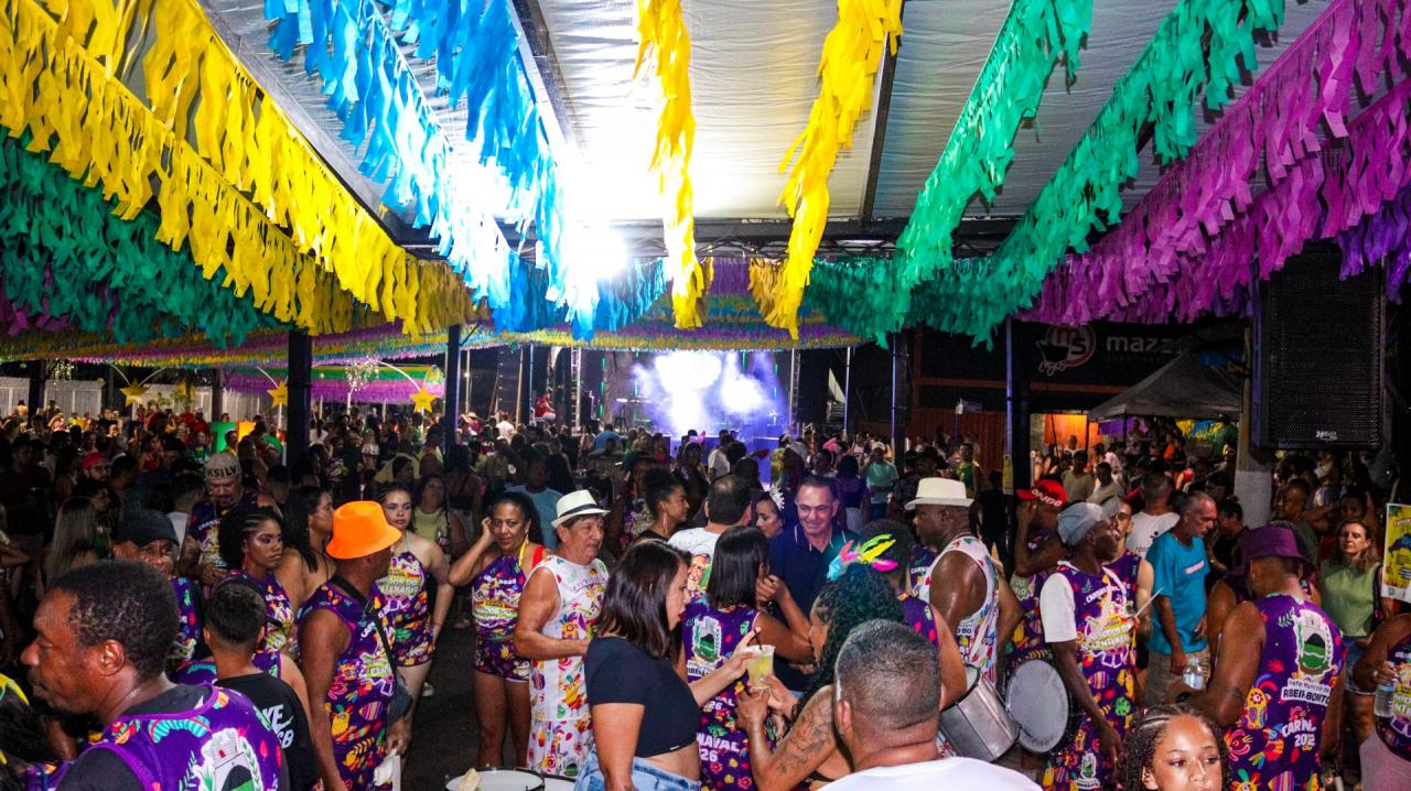 Foto 42 de 156 — Unidos do Centenário e Homem de Lata fazem festa em Trabiju; veja fotos