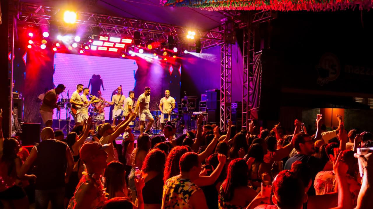 Foto 125 de 156 — Unidos do Centenário e Homem de Lata fazem festa em Trabiju; veja fotos