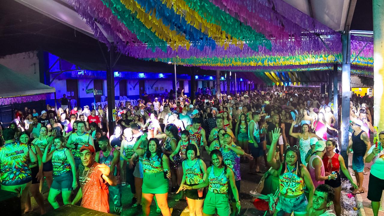 Foto 5 de 60 — Matinê Infantil e Banda Obahia agitam domingo de Carnaval em Trabiju; veja fotos