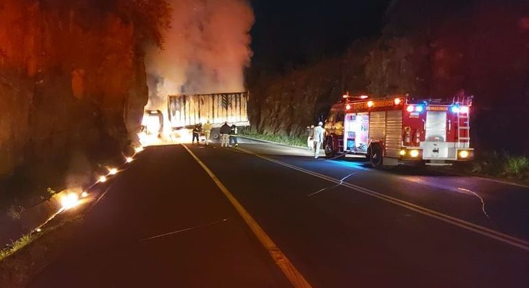 Foto 2 de 2 — Ataque em Guarapuava: Quase fiquei surdo de tanto tiro, diz refém. Veja as imagens