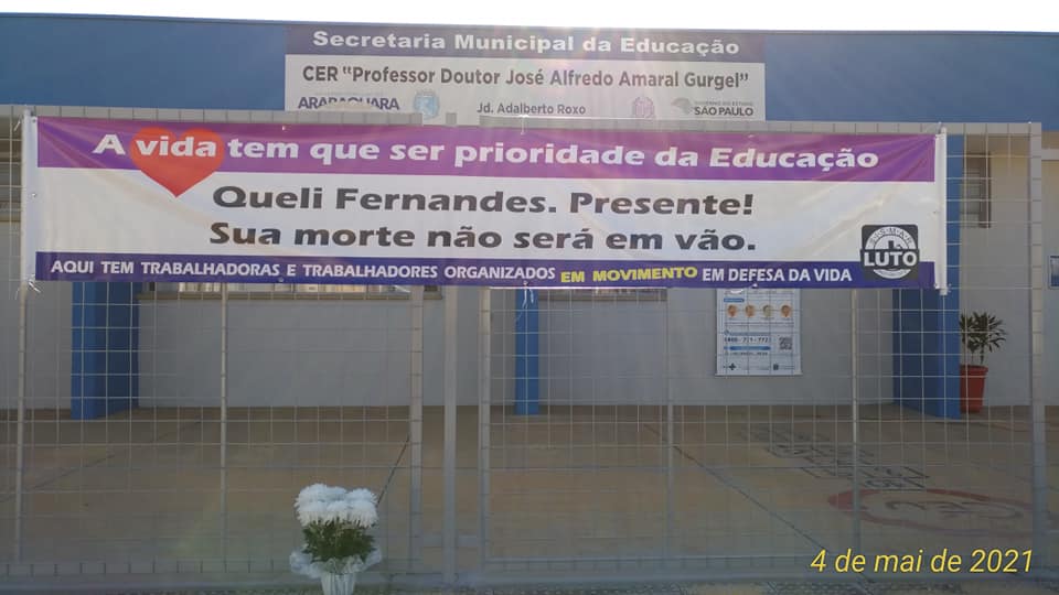 Foto 13 de 14 — Amigos homenageiam servidora vítima da Covid-19 em Araraquara