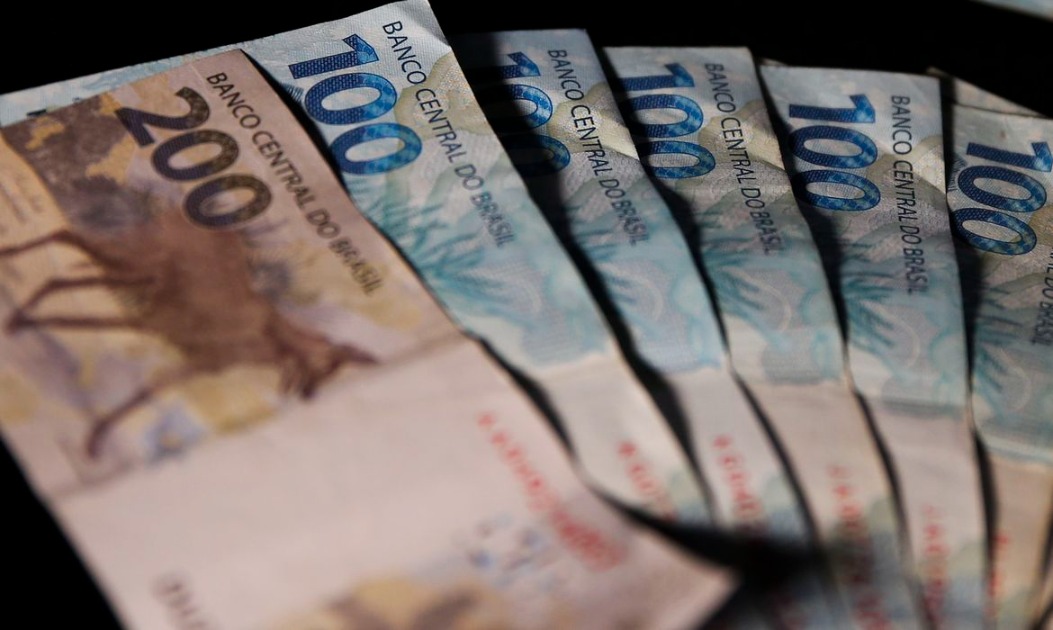 Salário mínimo de R$ 1,5 mil aumenta valores do seguro-desemprego